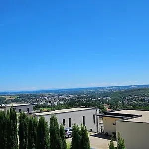 T3 Avec Vue Sur Les Alpes , Vienne (Isere) France